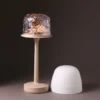 Lampe de Table Sans Fil 2-en-1 "Lumy" - Design et Polyvalente
