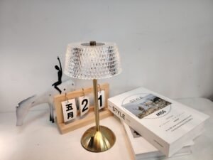 Lampe de Table - Éclat de Cristal
